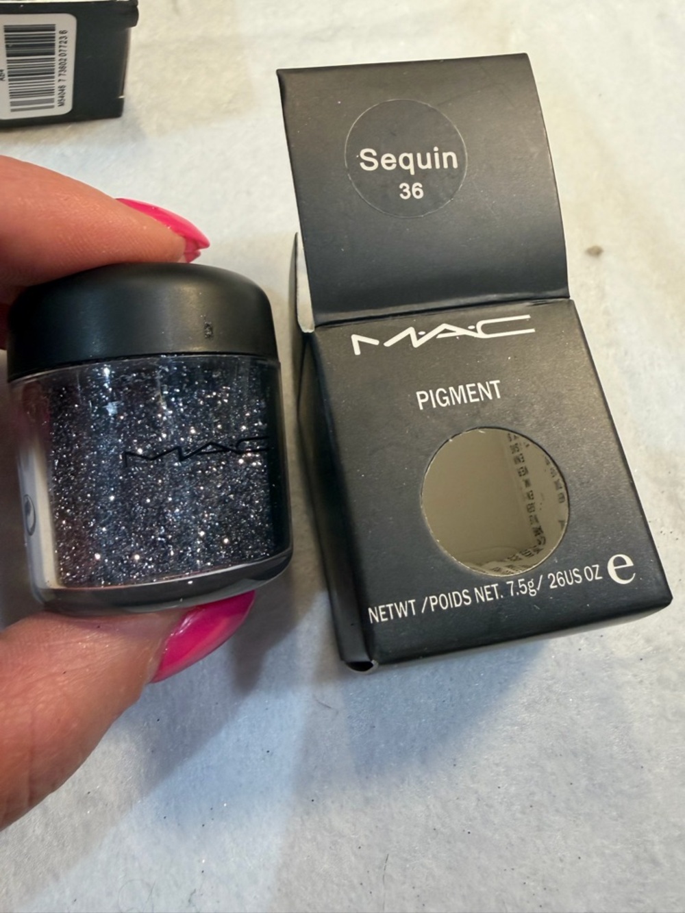 MAC Sequin 36 Loose Pigment - Sparkling Silver-Blue New